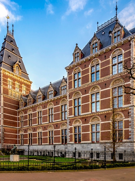 Rijksmuseum exterior in Amsterdam during a small group guided tour.