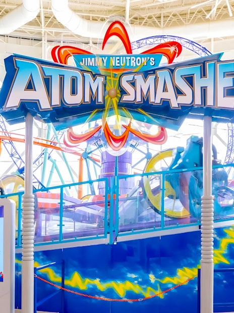Jimmy Neutron's Atom Smasher ride entrance at Nickelodeon Universe, American Dream.
