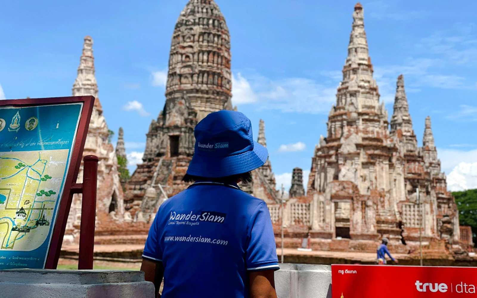 Discover Ancient Ayutthaya with a German-Speaking Guide