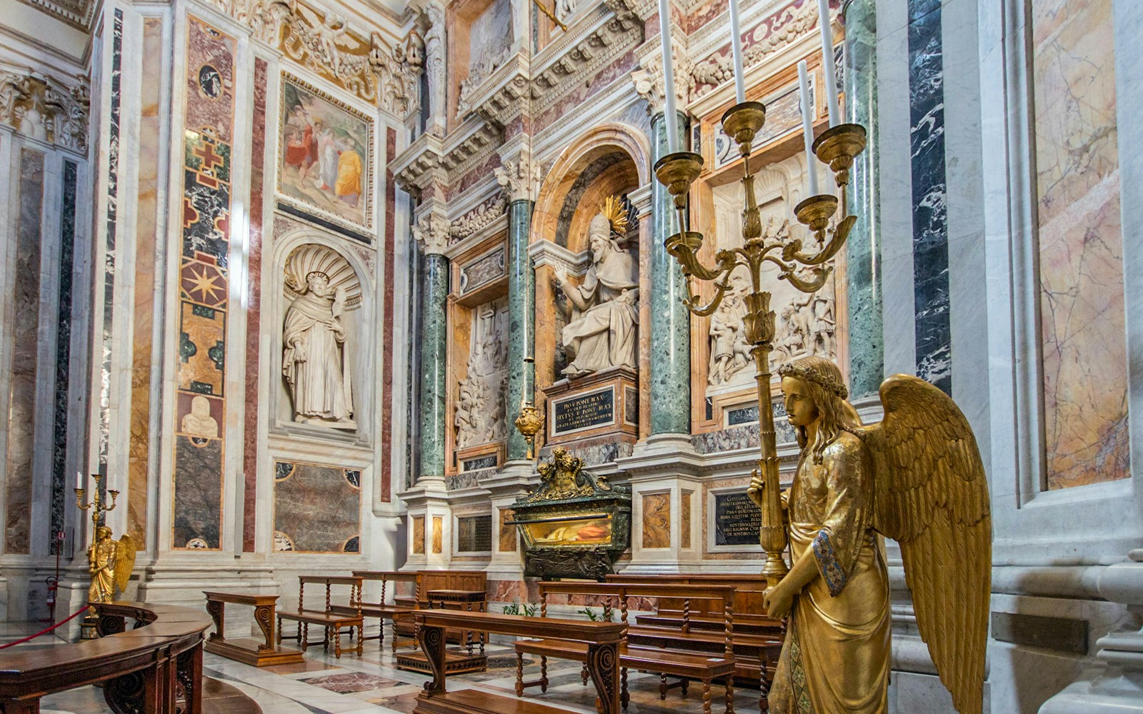 tomb at basilica of st mary major