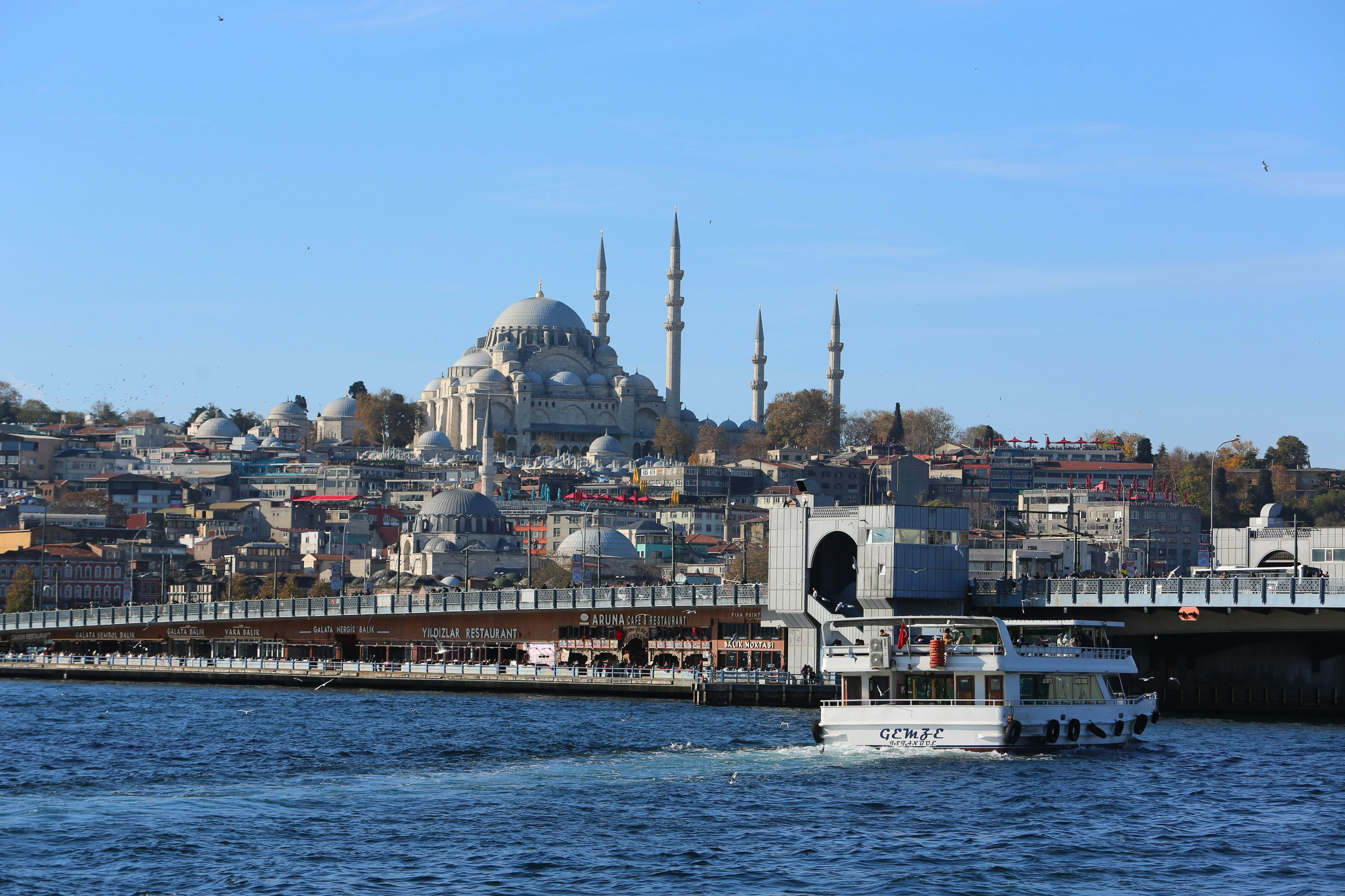 Süleymaniye Mosque and Galata Bridge over the Golden Horn in Istanbul.