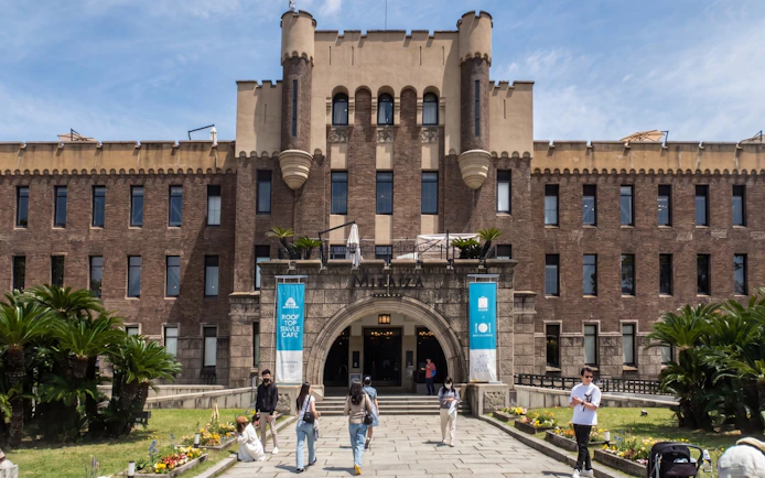 Osaka Castle 3 hours Historical Walking Tour