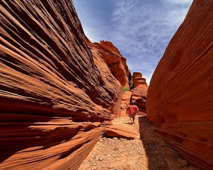Upper Antelope Canyon Guided 2-mile Hiking Tour (No Transportation, Ages 9+)