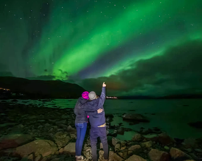 Abisko: Northern lights Chase tour with hotel transfer