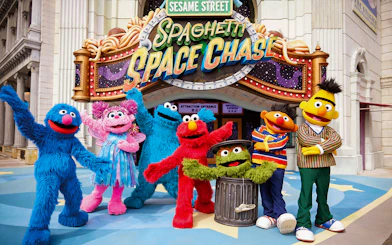 Sesame Street characters at Spaghetti Space Chase, Universal Studios Singapore.