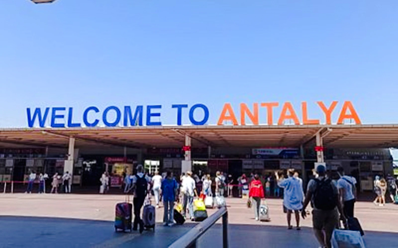 Private Transfer from Antalya Airport to Antalya Hotels Image 3