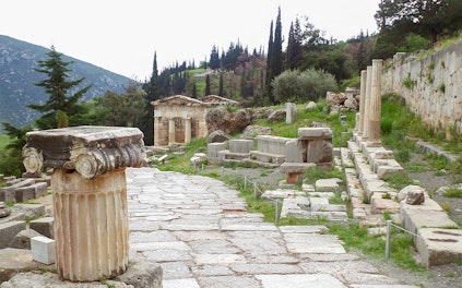 Intrarea la situl arheologic Delphi