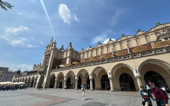 Krakow Underground Market Museum Guided Tour with Skip-the-Line Entry Image 6