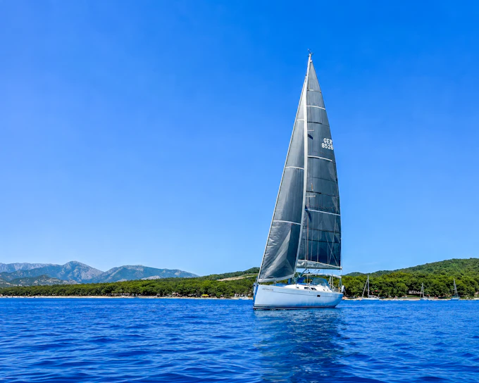 From Pula: Small-Group Brijuni Islands Sailing Adventure with Snorkeling, SUP and Cliff Jumping