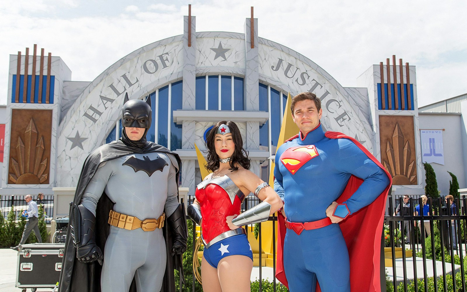 Superheroes at Hall of Justice, Six Flags 