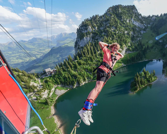 Bungy Jump Stockhorn with Gondola Ticket