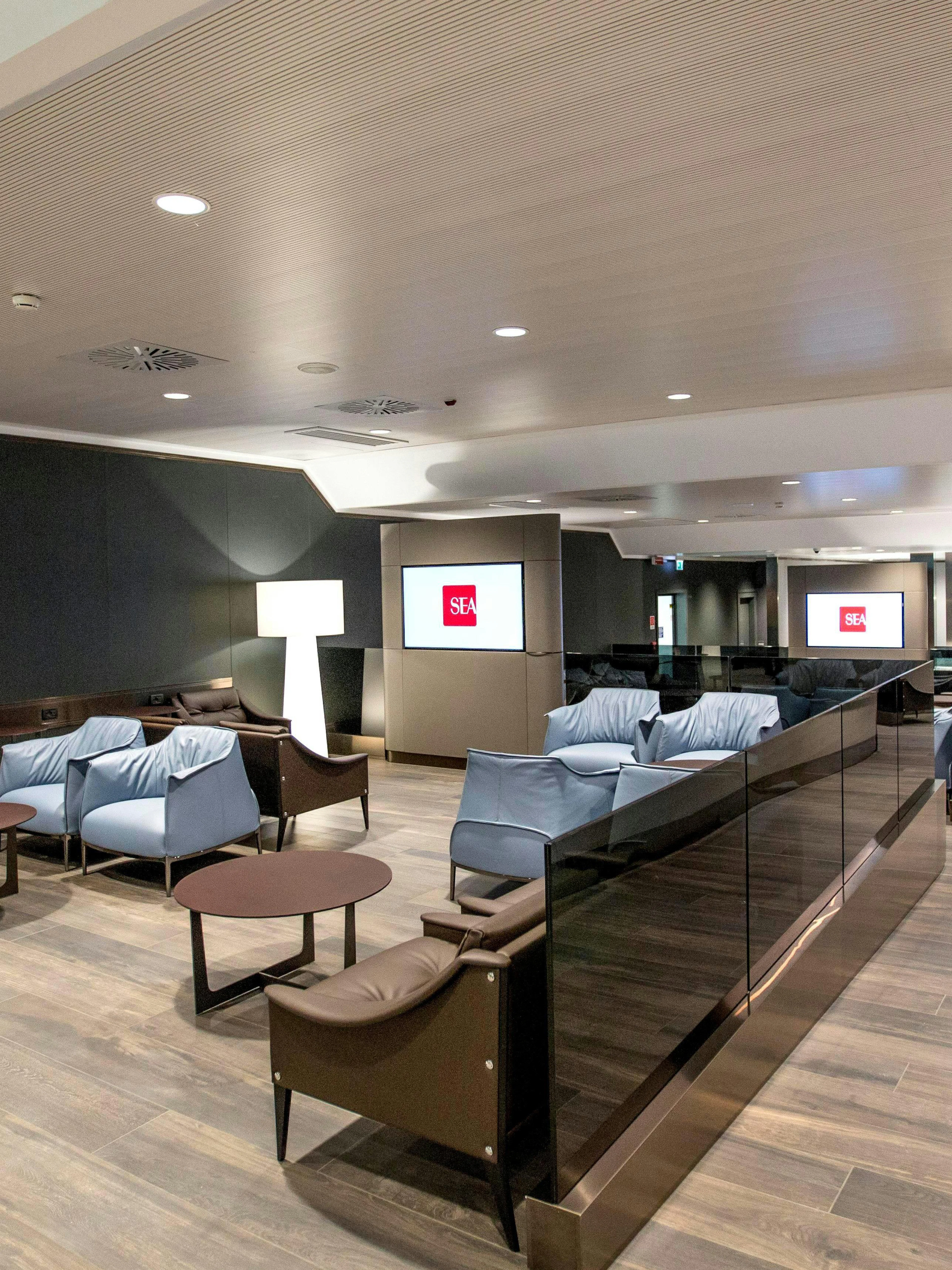 Leonardo Exclusive Lounge seating area, Linate Airport Main Terminal, Milan.