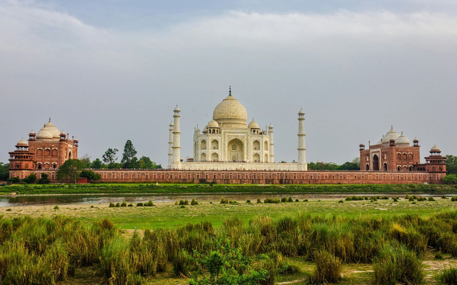 Agra Private Taj Mahal Sunset Mehtab Bagh Viewpoint Guided Tour
