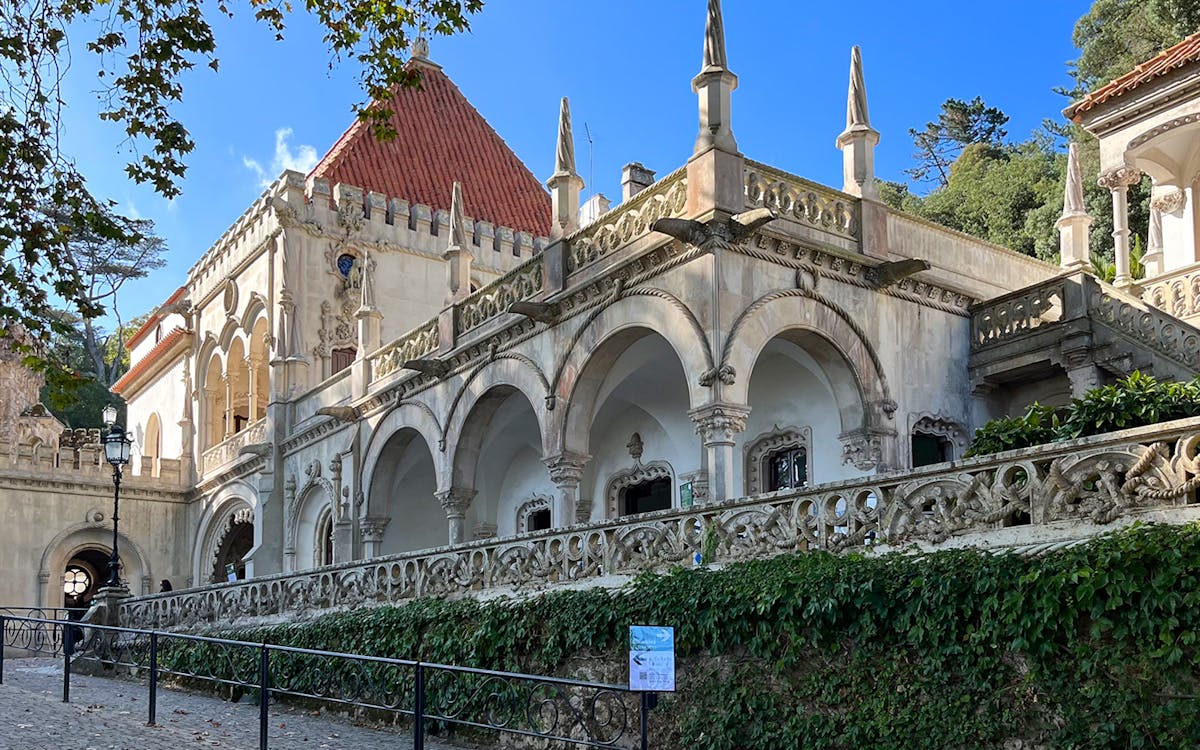 3-stündige geführte tour durch sintra mit besuch der quinta da regaleira und des biester-palastes-8 3-stündige geführte tour durch sintra mit besuch der quinta da regaleira und des biester-palastes-8