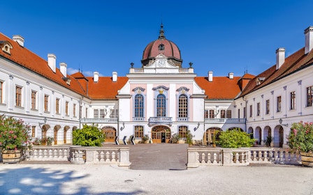 Budapest: Gödöllő Royal Sisi Guided Half-Day Tour