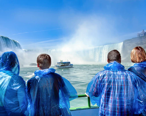 how to dress for niagara falls in october Niagara Falls