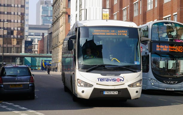 traslados de trecho unitário de ônibus entre as cidades do vaticano e o aeroporto de roma fiumicino-5