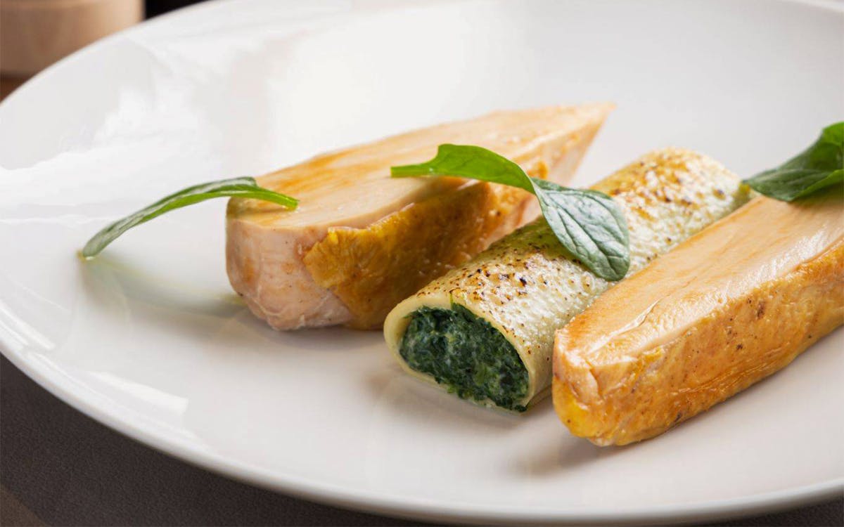 eiffel tower's madame brasserie lunch 12 pm-7 eiffel tower's madame brasserie lunch 12 pm-7