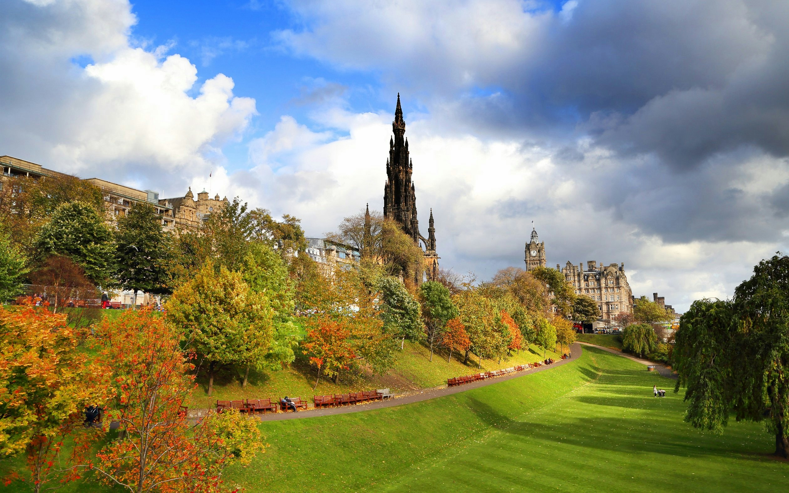 Princes Street Gardens with Scott Monument and autumn trees, Edinburgh, Scotland.