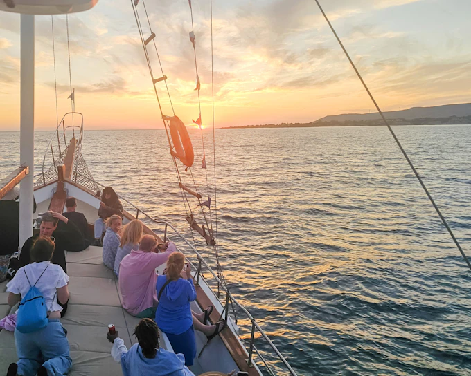Kefalonia Sunset Cruise to Xi Beach with Night Swim and Traditional Greek Meze