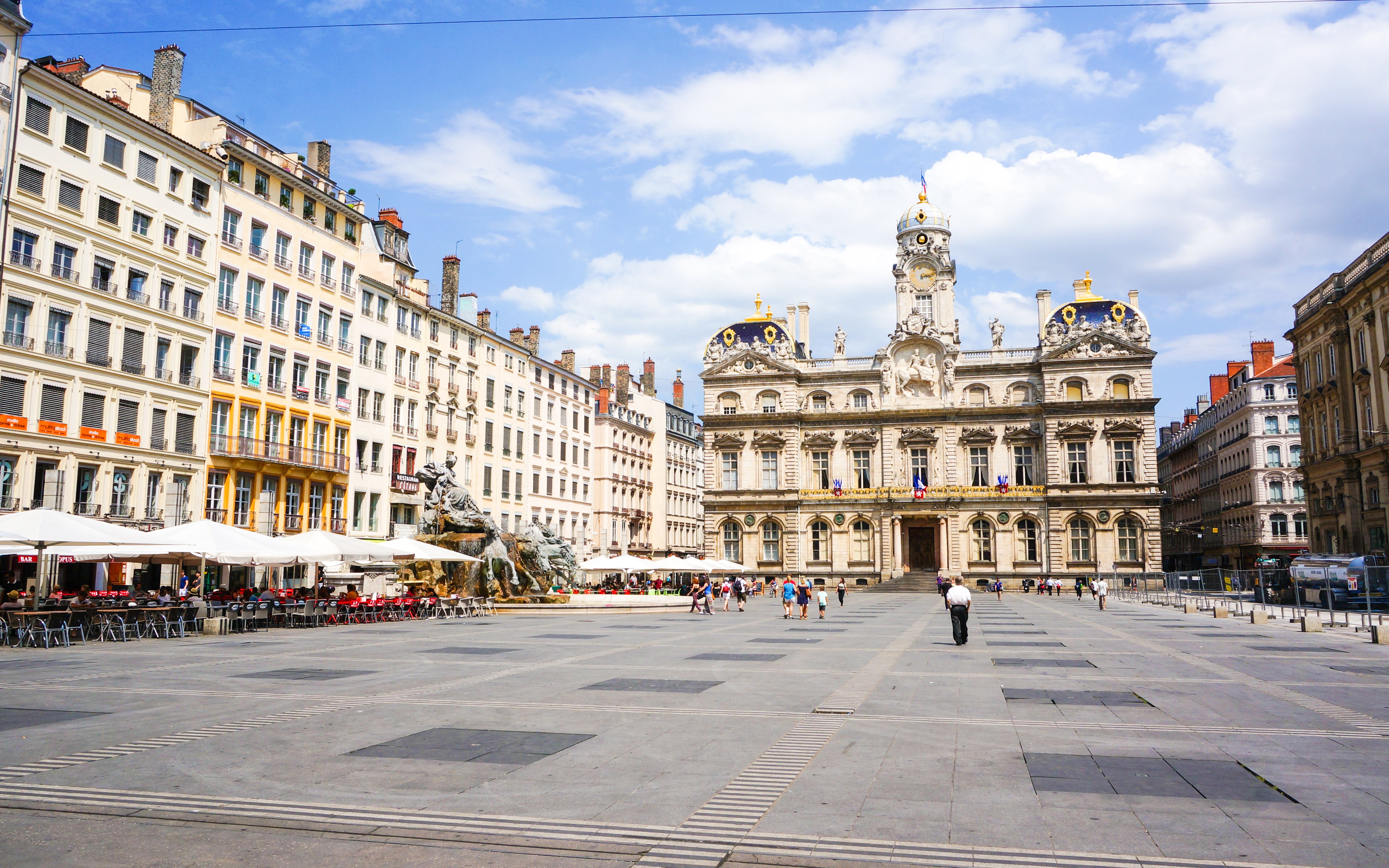 Place des Terreaux with Hôtel de Ville in Lyon near Museum of Fine Arts.