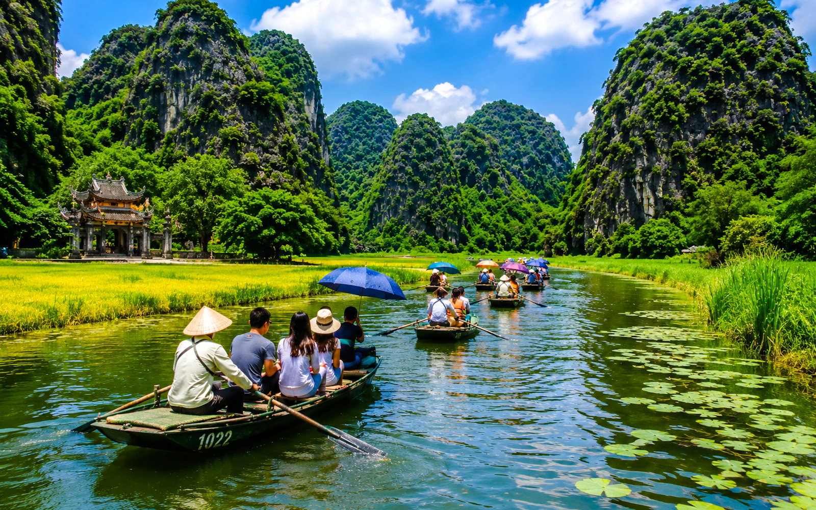 From Hanoi: Hoa Lu, Tam Coc & Mua Cave Tour Image 2