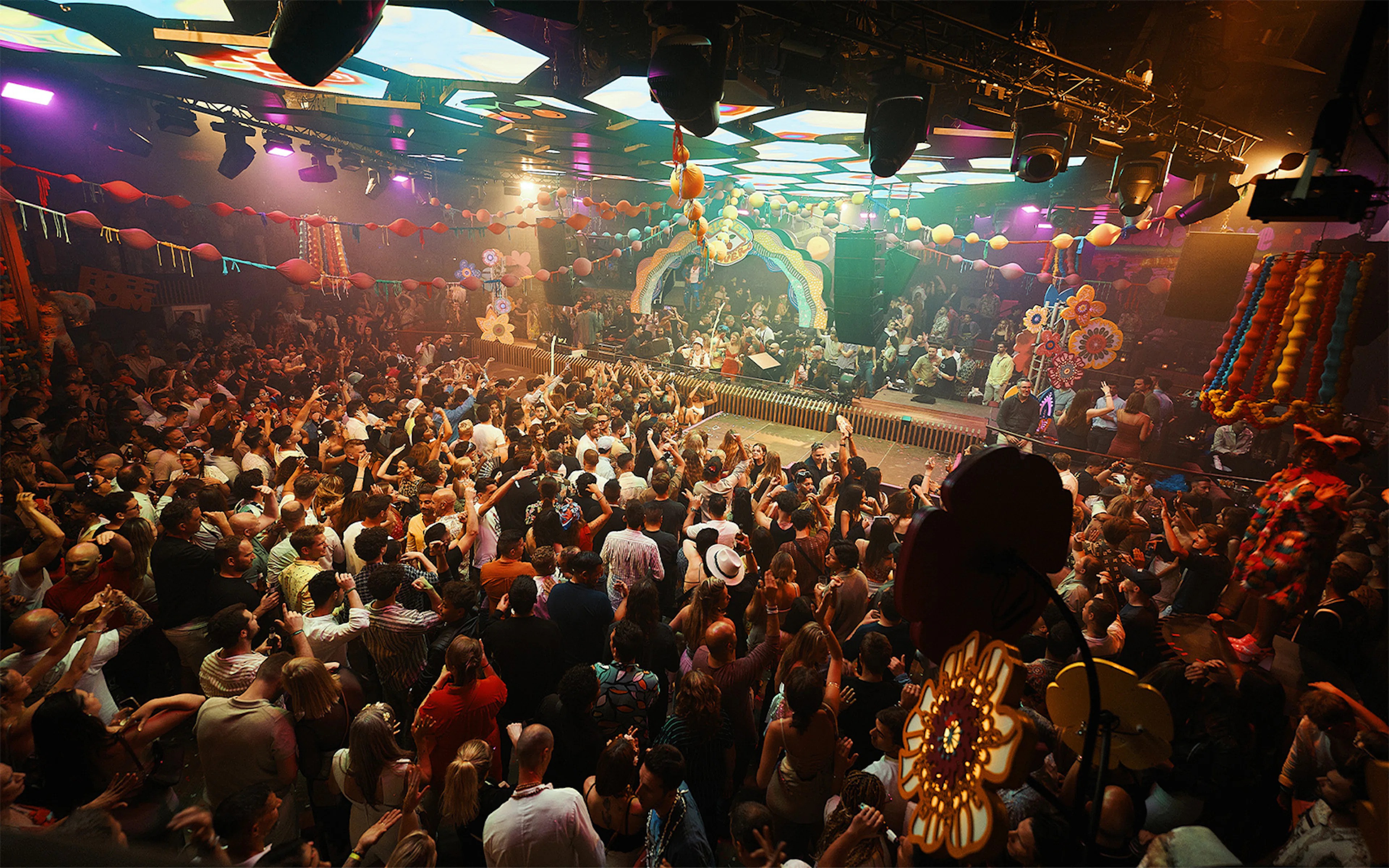 Flower Power Parties in Formentera