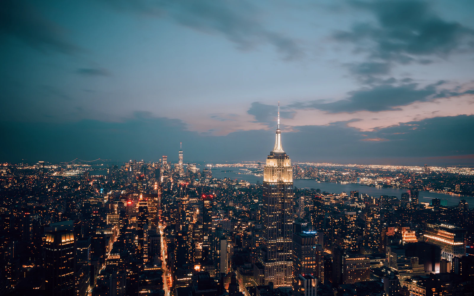 SUMMIT One Vanderbilt at Night
