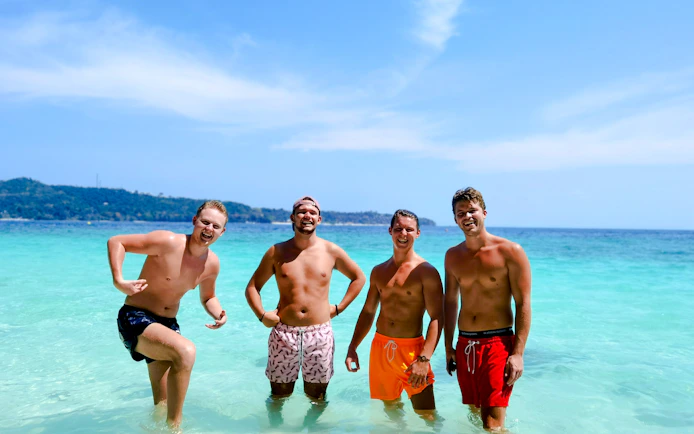 From Phuket: Phi Phi Islands Day Trip with Private Longtail Boat Tour