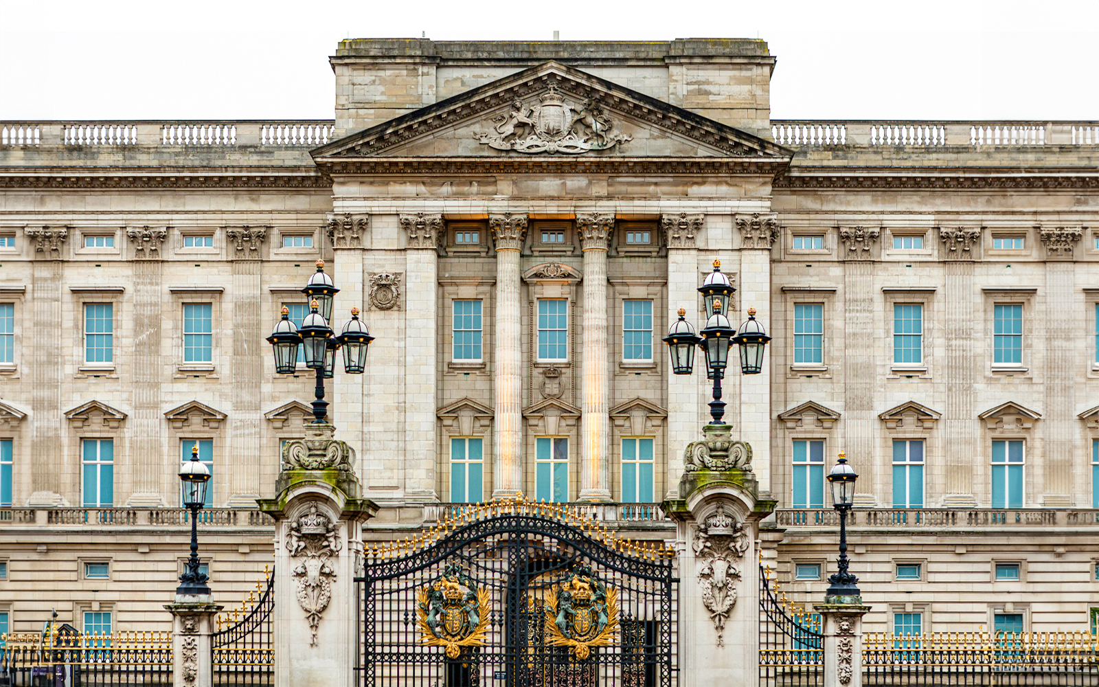 Buckingham Palace & Windsor Castle Full-Day Guided Tour