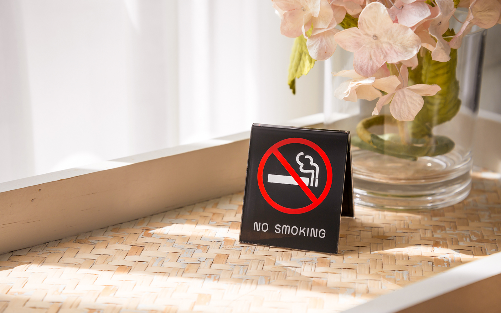 No smoking inside Lello Library