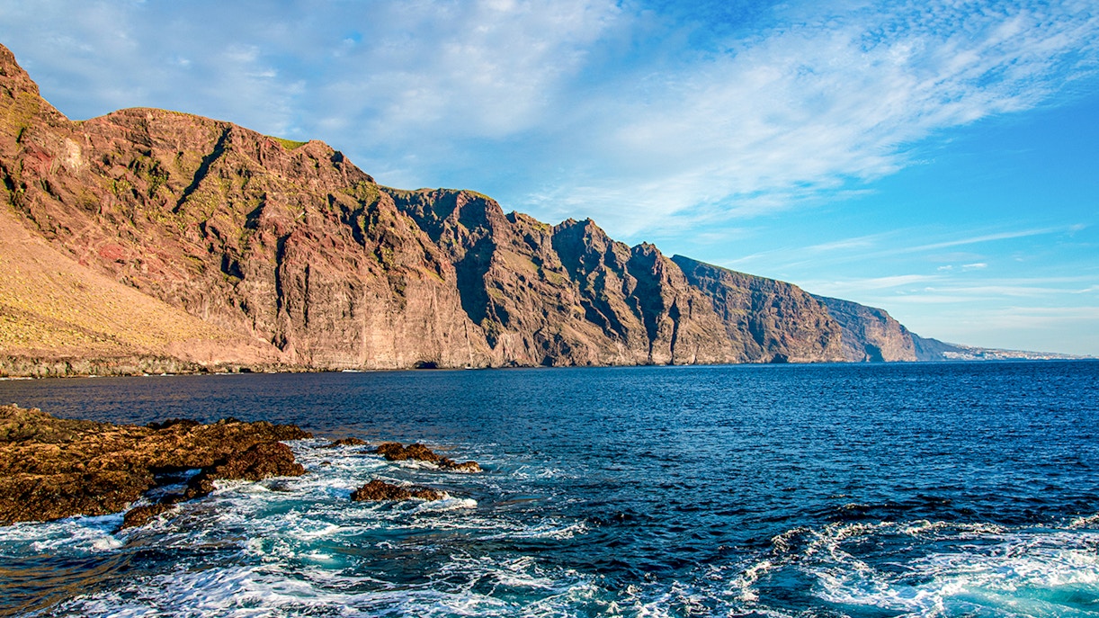 Punta de Teno coastline with view of the Giants' Cliff, Tenerife.