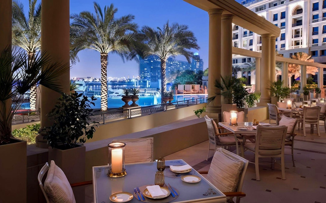 palazzo versace dubai: комплексное меню из 3 блюд «enigma»-1
