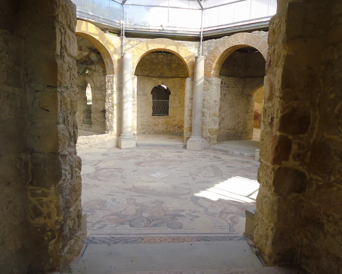 From Catania: Villa Romana del Casale and Caltagirone Day Trip with Hotel Pickup