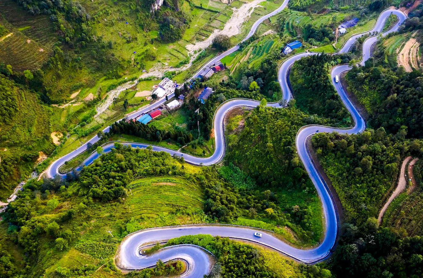 HA GIANG LOOP TOUR 02 NIGHTS 02 DAYS from Hanoi (Car Tour)