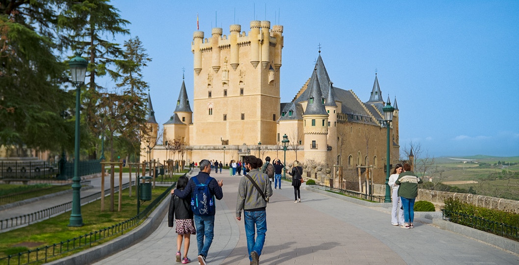 Madrid to Segovia Day Trips