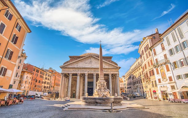 Roman Pantheon exterior with fountain in Piazza della Rotonda, Rome.