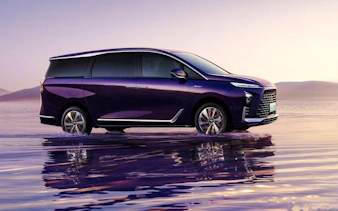 beijing private departure transfer: hotel to airport or train station-7