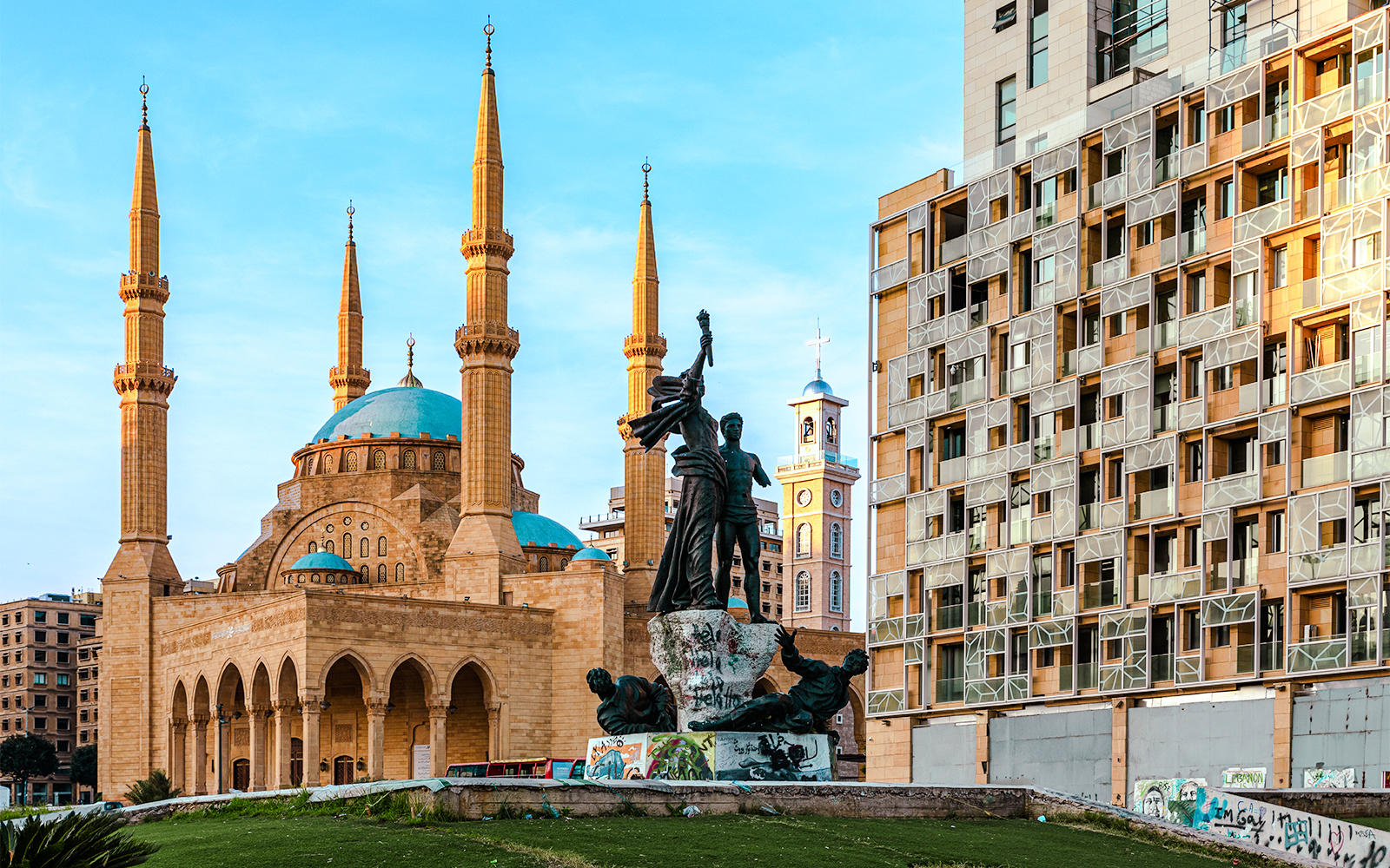 Piazza dei Martiri e Monumento