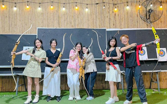 hidden café’de ho chi minh şehri okçuluk etkinliği ve i̇çecek-2
