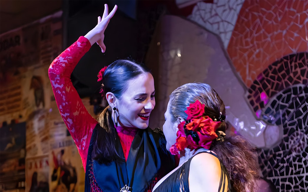 Flamenco dancers performing at Tablao El Toro y la Luna, Seville.