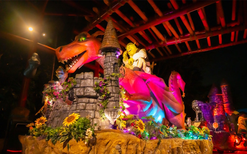 Shrek and dragon sculpture at Universal Studios Singapore.