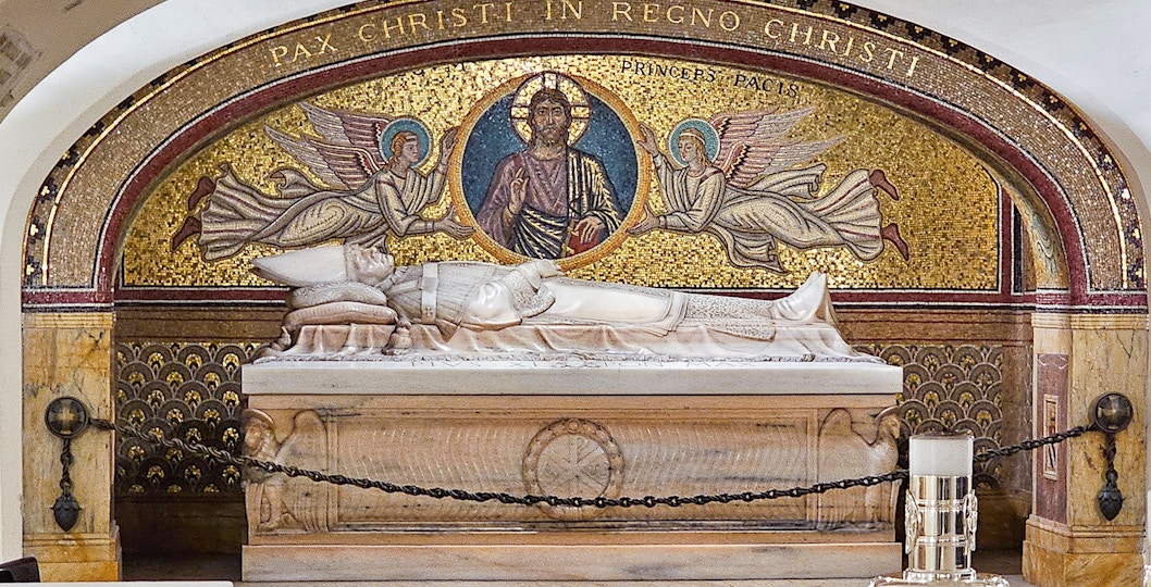 Tomb in Vatican Grottoes with mosaic of Christ and angels, Vatican Necropolis.