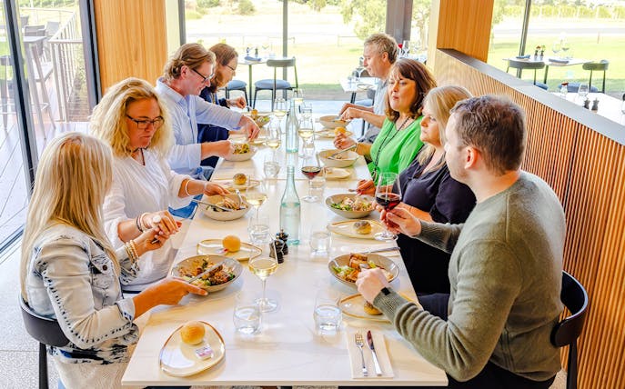 from melbourne: yarra valley wine tour with 4 wineries visits and gourmet lunch at balgownie estate-1