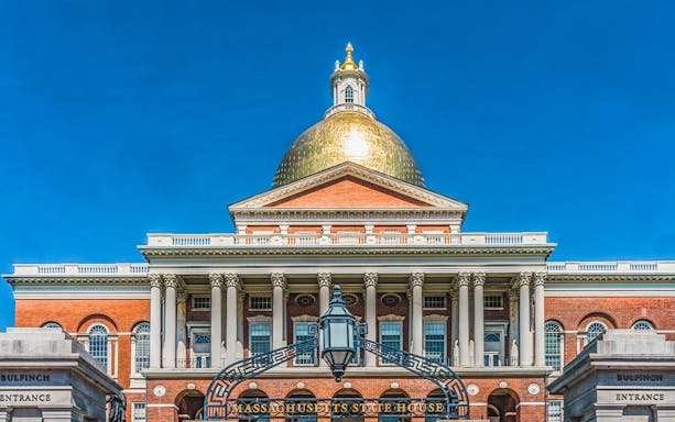 Massachusetts State House with golden dome, Boston HOHO tour.
