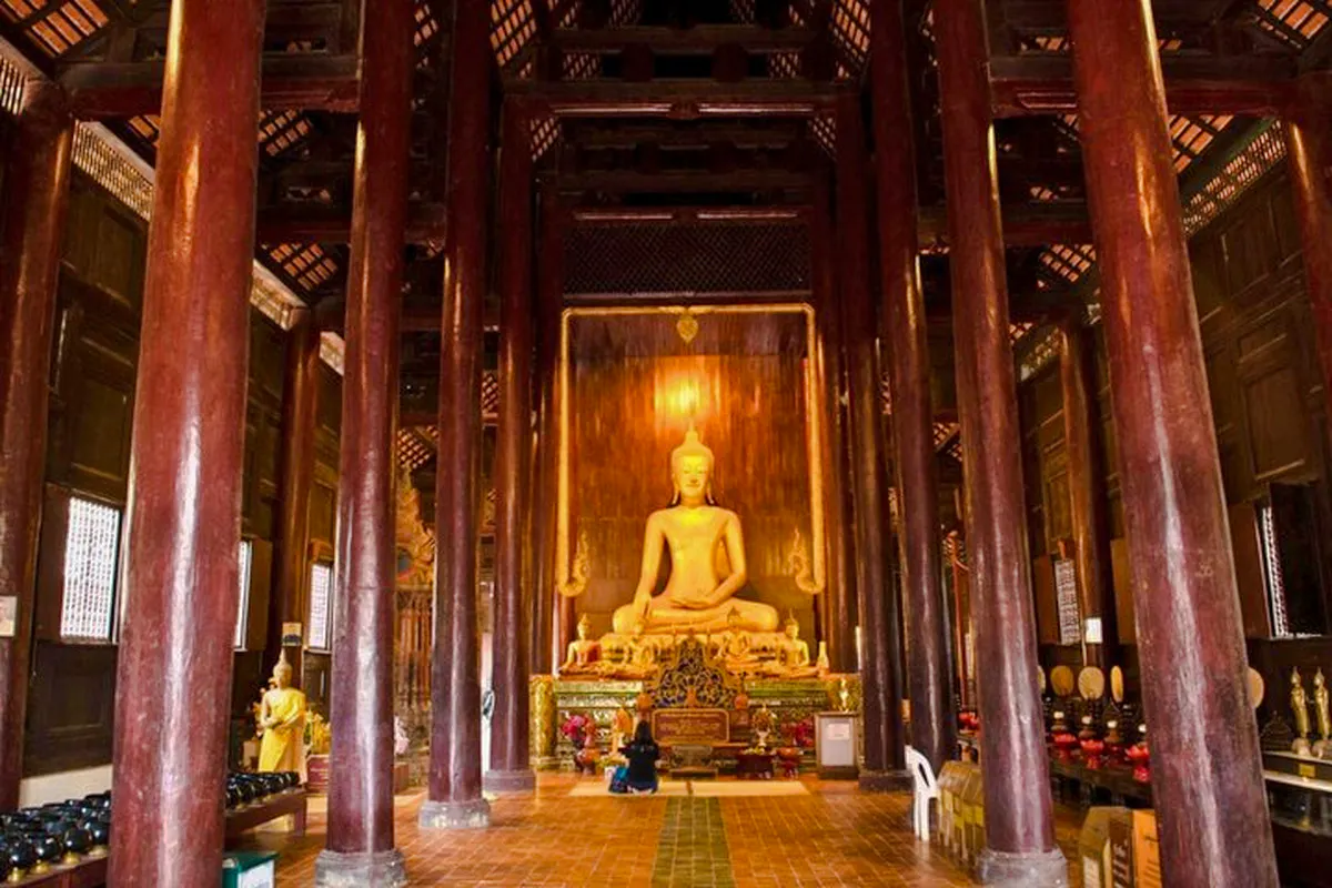 Chiang Mai Old City Temples Walking Tour