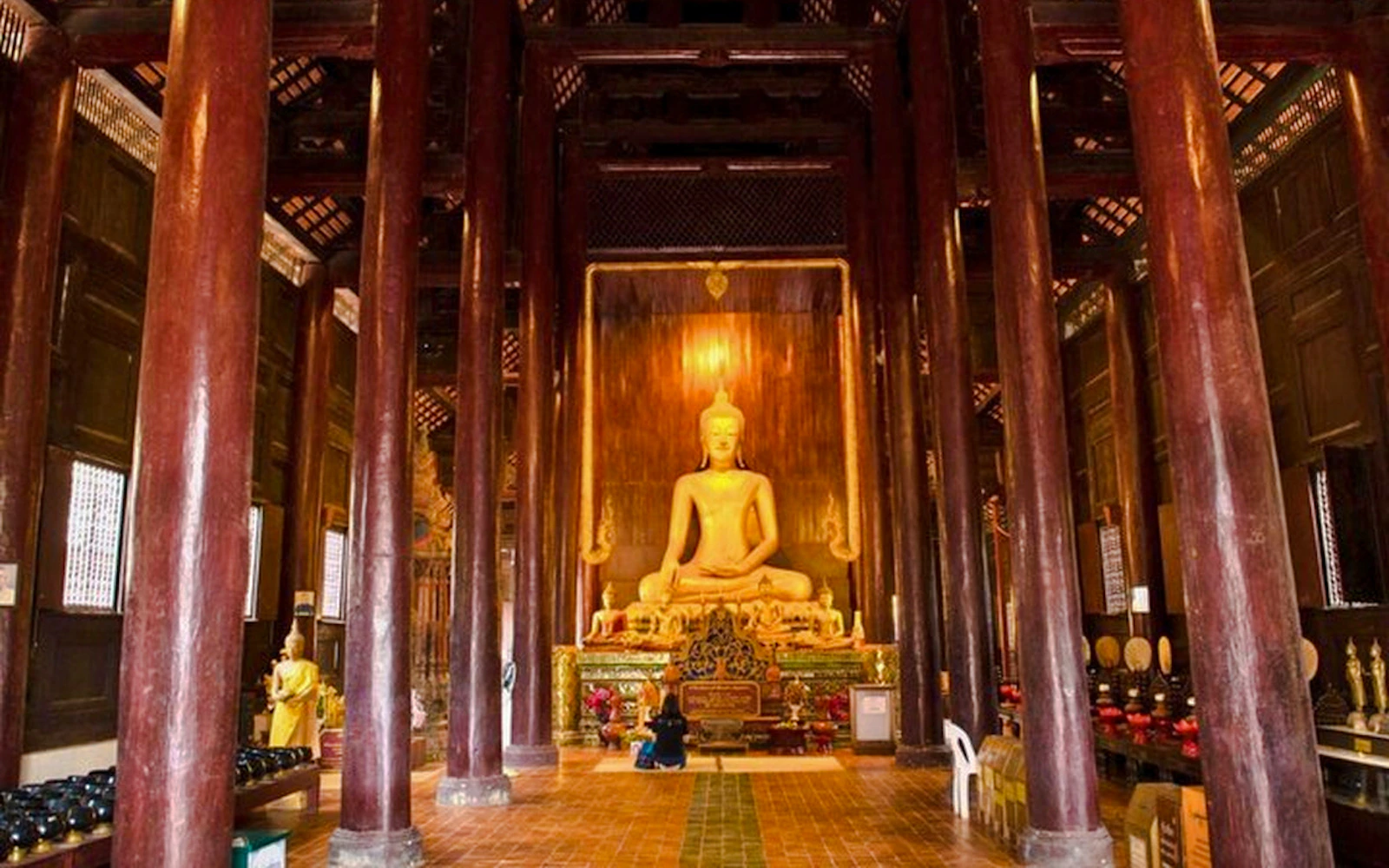 Chiang Mai Old City Temples Walking Tour