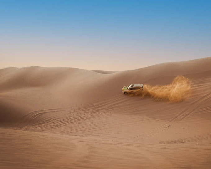 Abu Dhabi Overnight Desert Safari with Dune Bashing, BBQ Dinner & Camp Stay