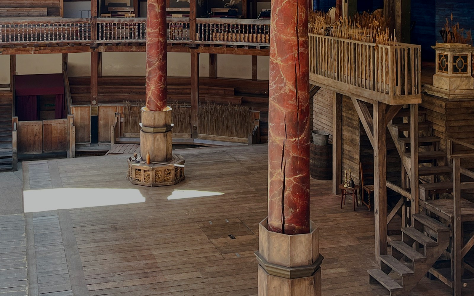 Exclusive backstage access