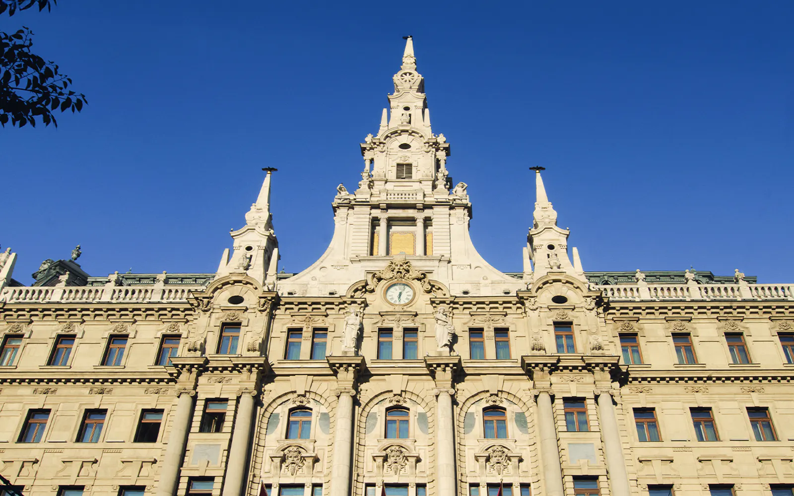 New York Palace